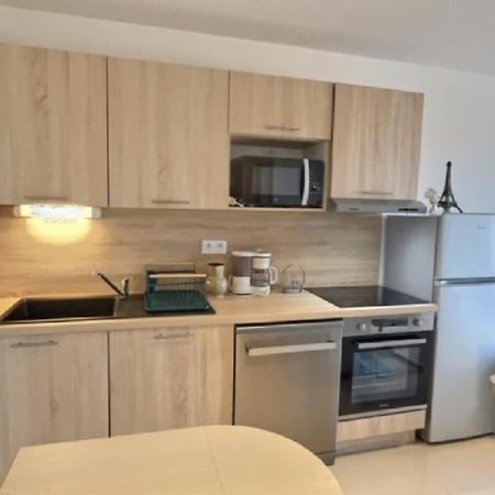 ויאס A 150M De La Plage - Coquet Appartement Pour 4 Personnes מראה חיצוני תמונה