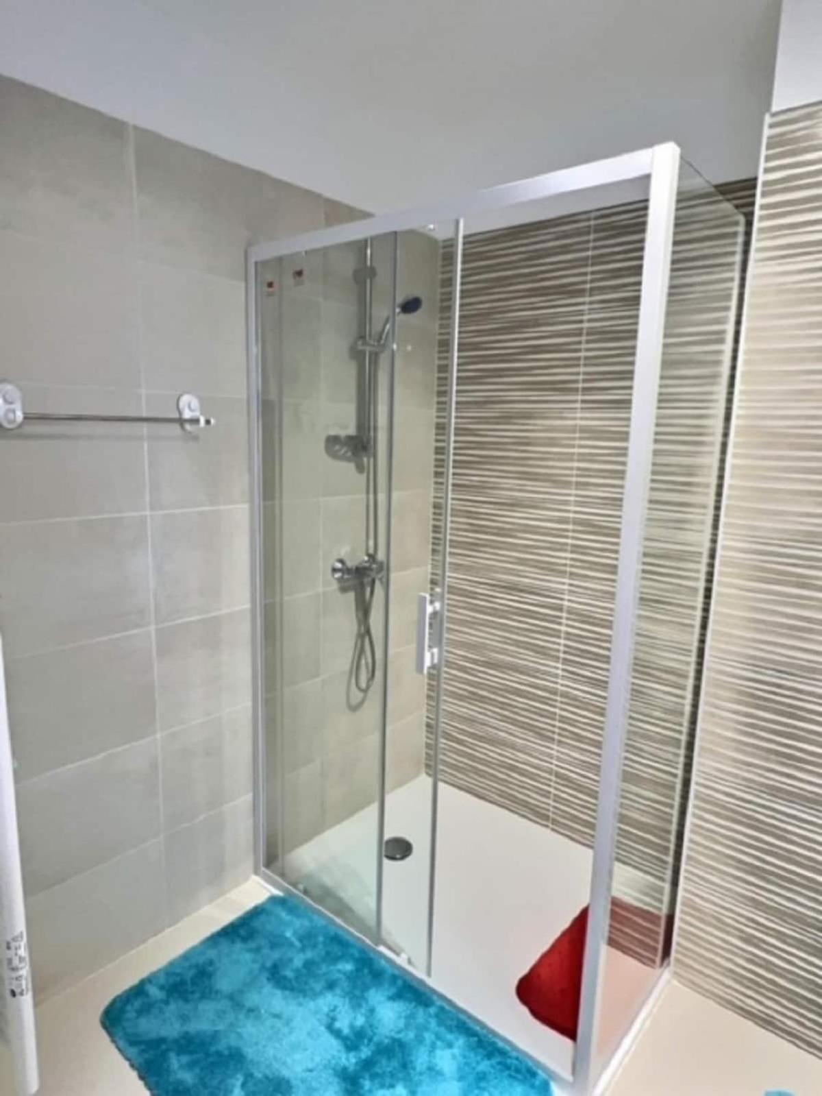 ויאס A 150M De La Plage - Coquet Appartement Pour 4 Personnes מראה חיצוני תמונה